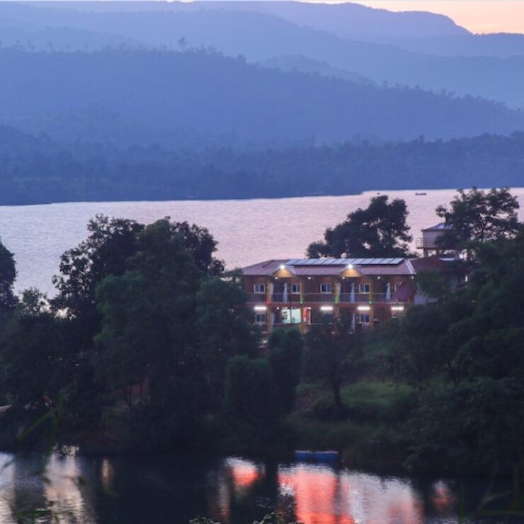 Reconnect with Nature: Experience Serenity and Adventure at Tapola Lake View Resort with Jalsrushti Agro Tourism