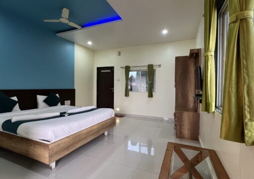 AC Deluxe Room Without Bathtub