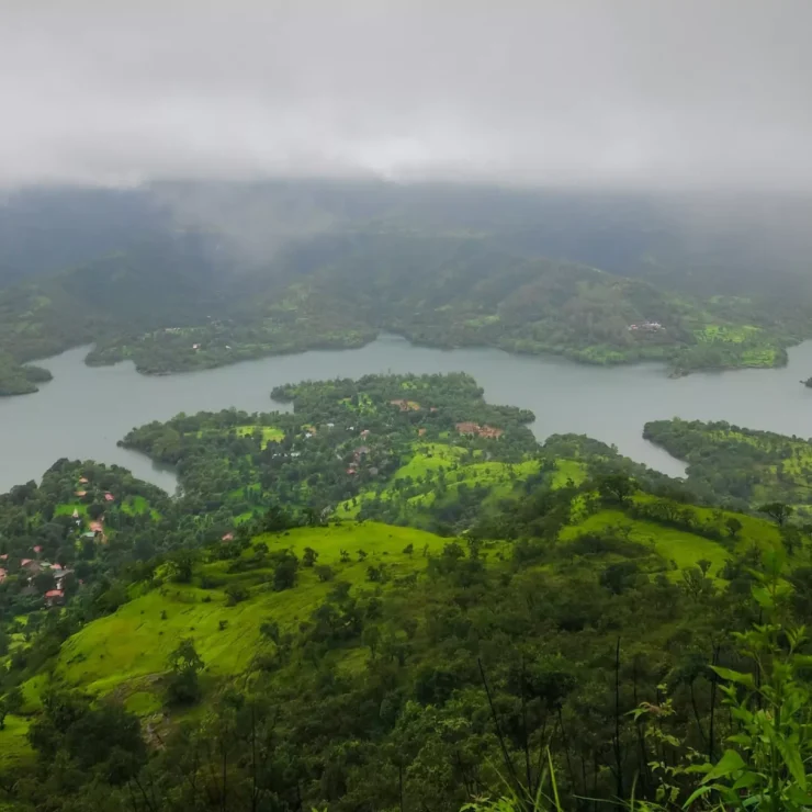 Discover Tapola – The Mini Kashmir of Maharashtra